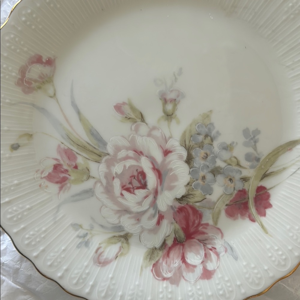 E149 EUC Floral Porcelain Cake Plate and Server Set Andrea by Sadek